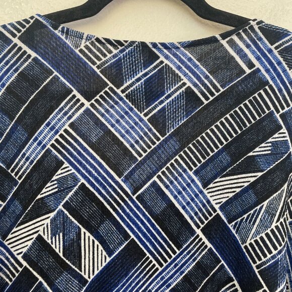 AnyWear By Catherines Plus 3X 26/28W Blue White Abstract Tunic Top Shirt - Picture 11 of 11